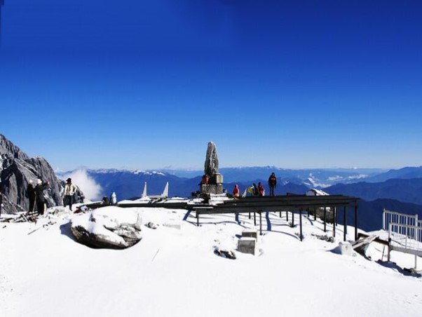 玉龙雪山