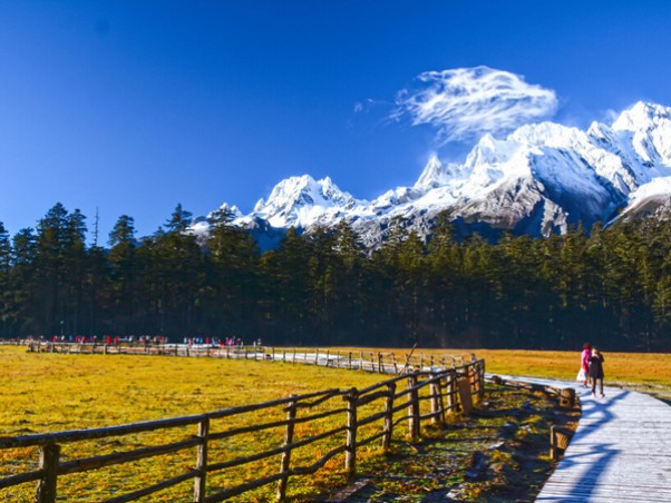 玉龙雪山